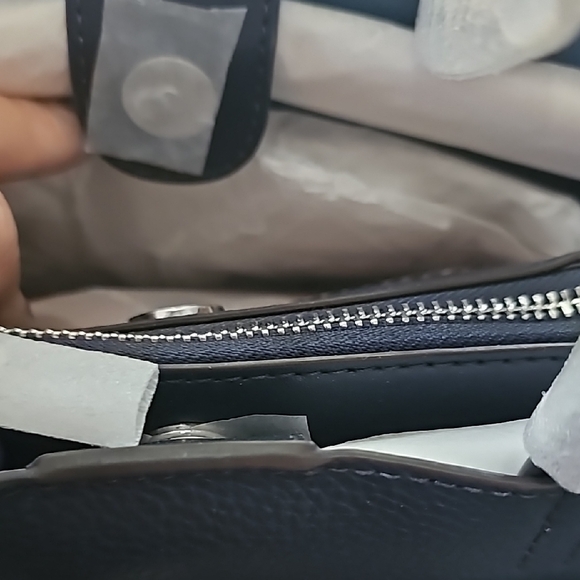 Michael Kors Navy NWT Emilia Blue Handbag - Picture 3 of 7